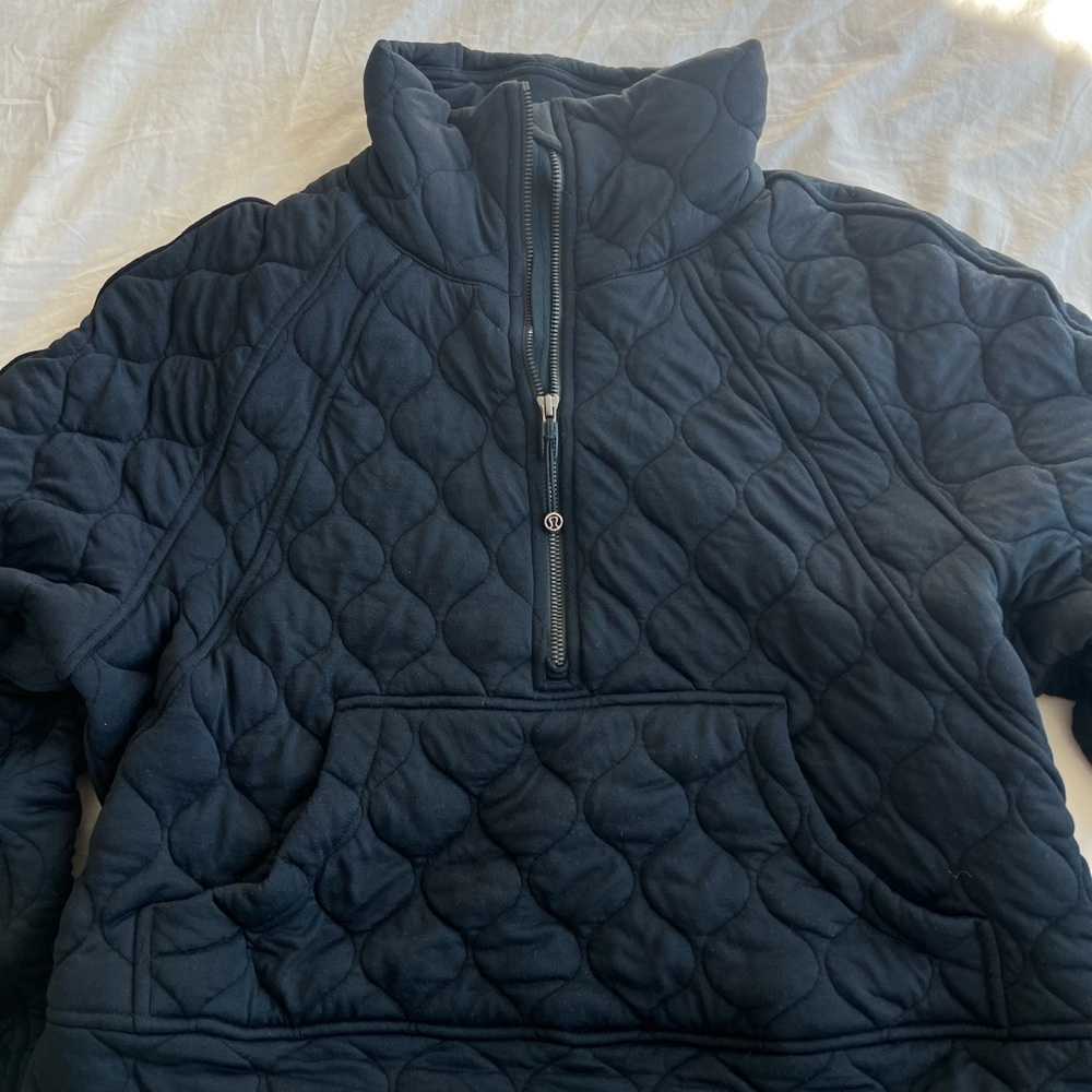 Lululemon quilted pullover - Picture 2 of 4